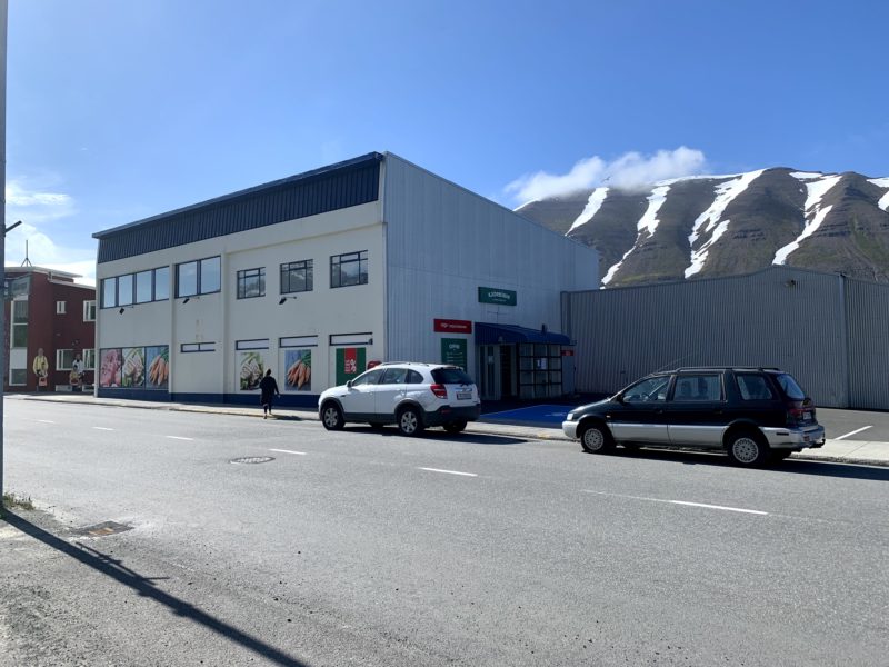 KSK eignir kaupa fasteignina við Aðalgötu 2 Ólafsfirði